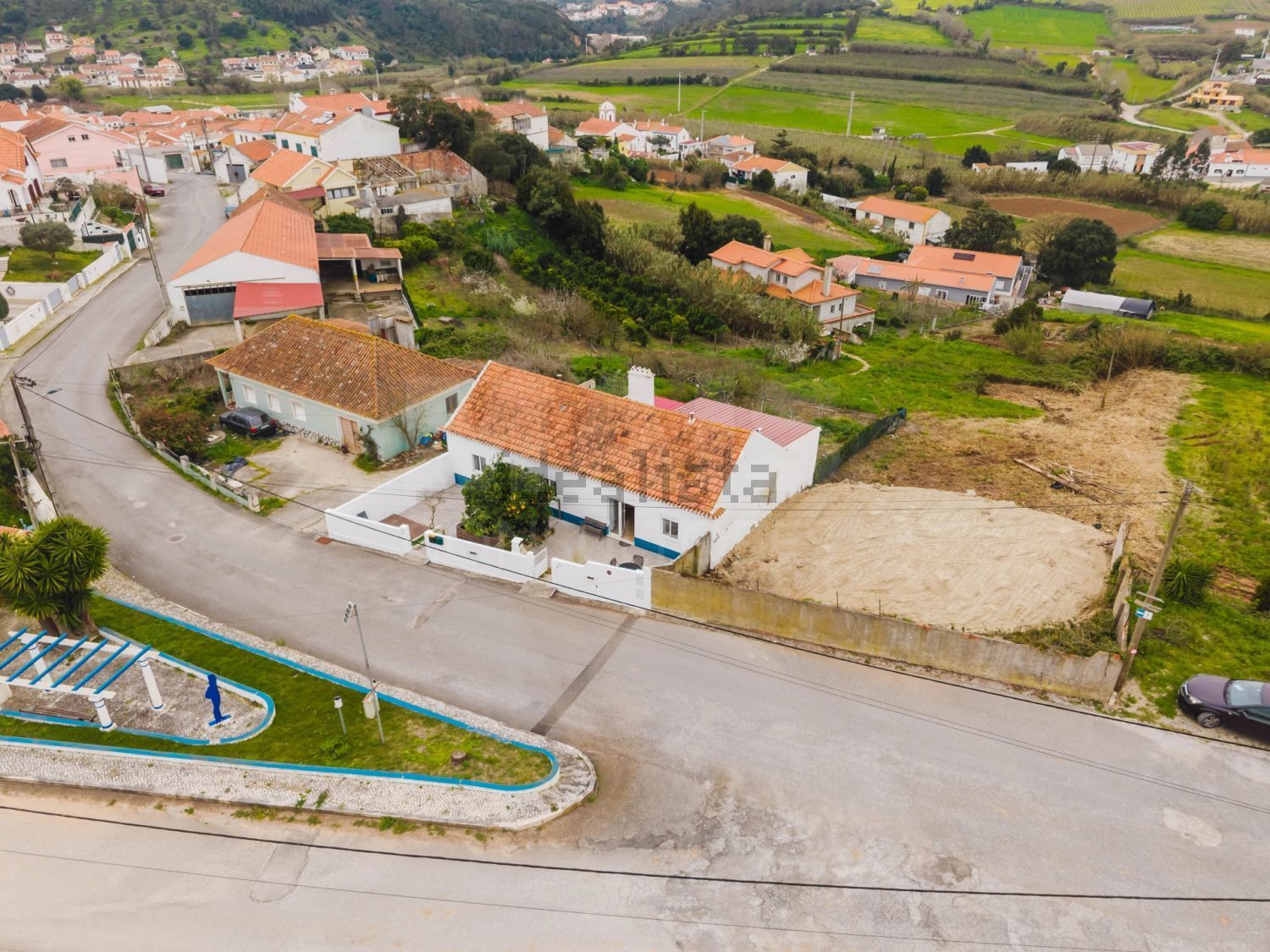 小楼房或别墅出售在Vimeiro - 照片