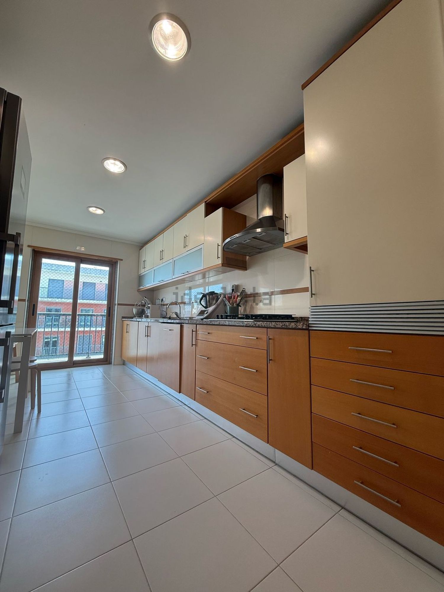 公寓 t2出售在Rua Henrique Manuel Ginja Cardoso, 1 b - 厨房