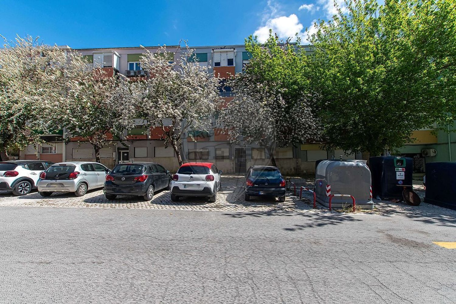 公寓 t2出售在Rua Piloto Nascimento Costa - 照片