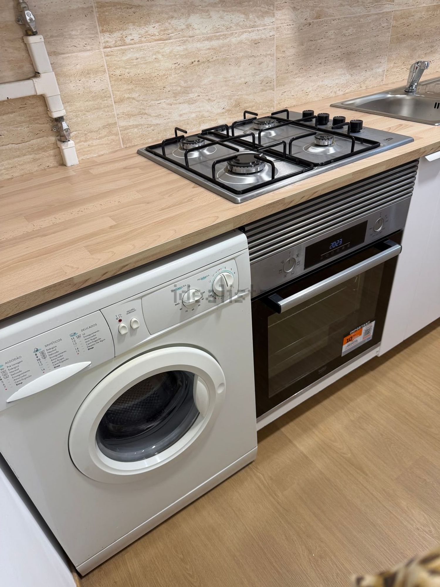 出租房间在Praça de Chinde, 8 - 照片