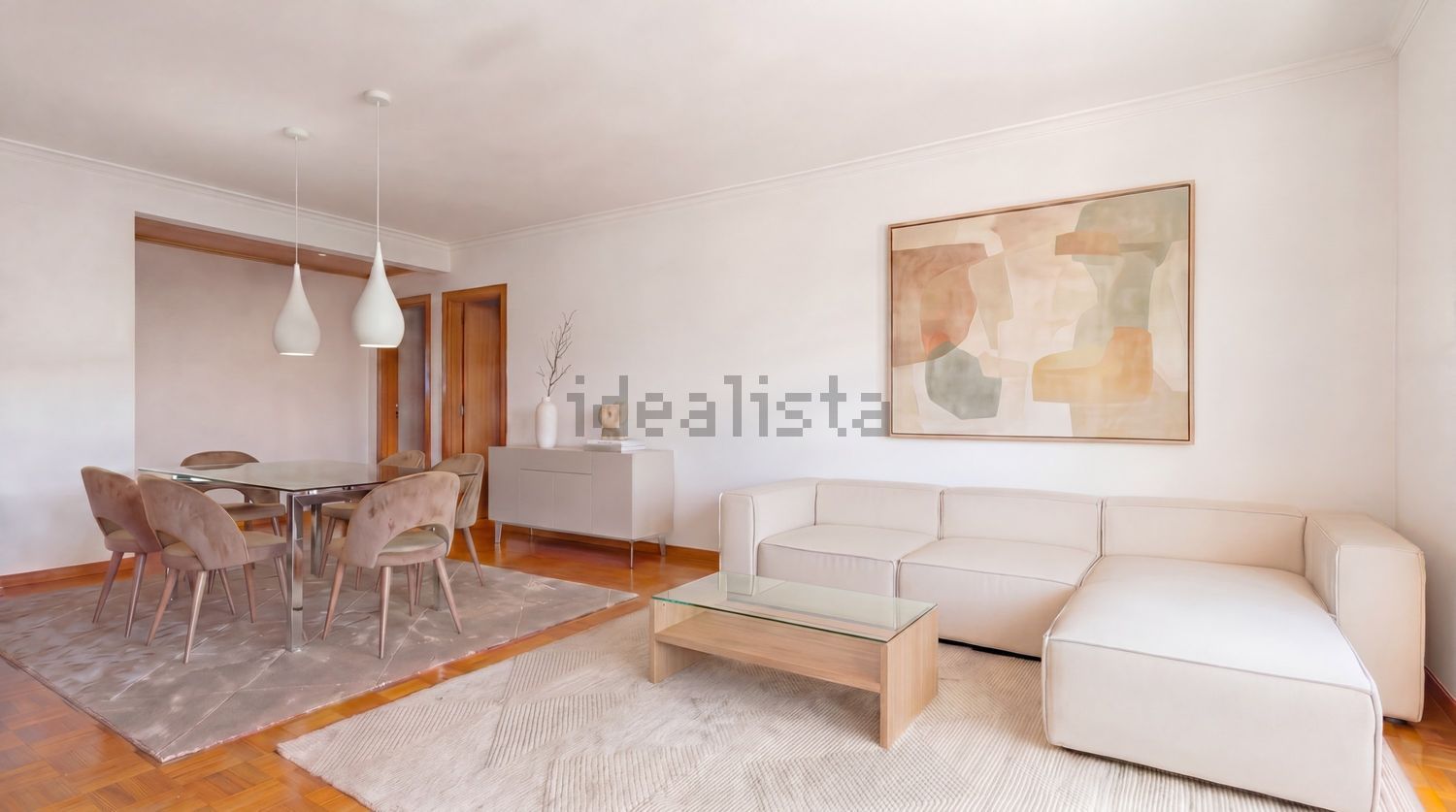 公寓 t2出售在Avenida Cidade de Luanda - 客厅