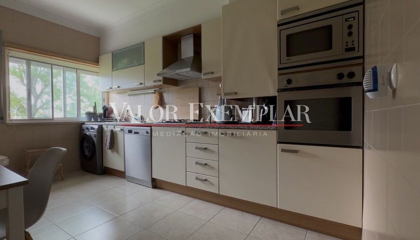 公寓 t3出售在Atalaia e Alto Estanqueiro - Jardia