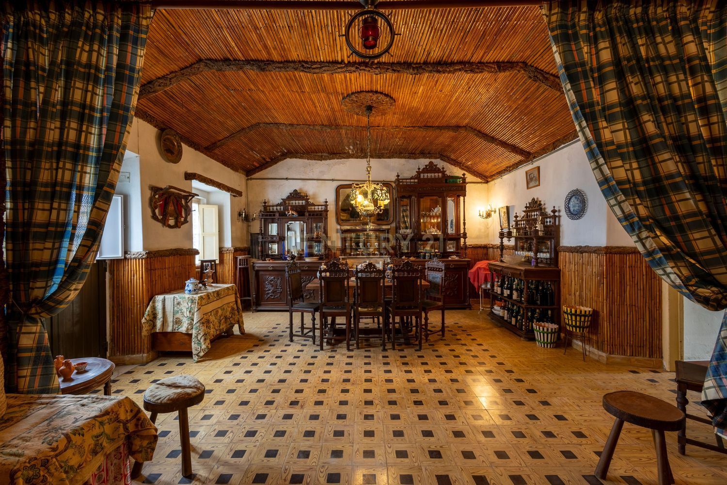 小楼房或独栋别墅出售在Rua Candido da Silva - 客厅