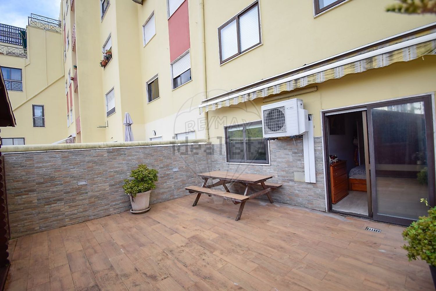 公寓 t3出售在Rua Romulo de Carvalho - 阳台