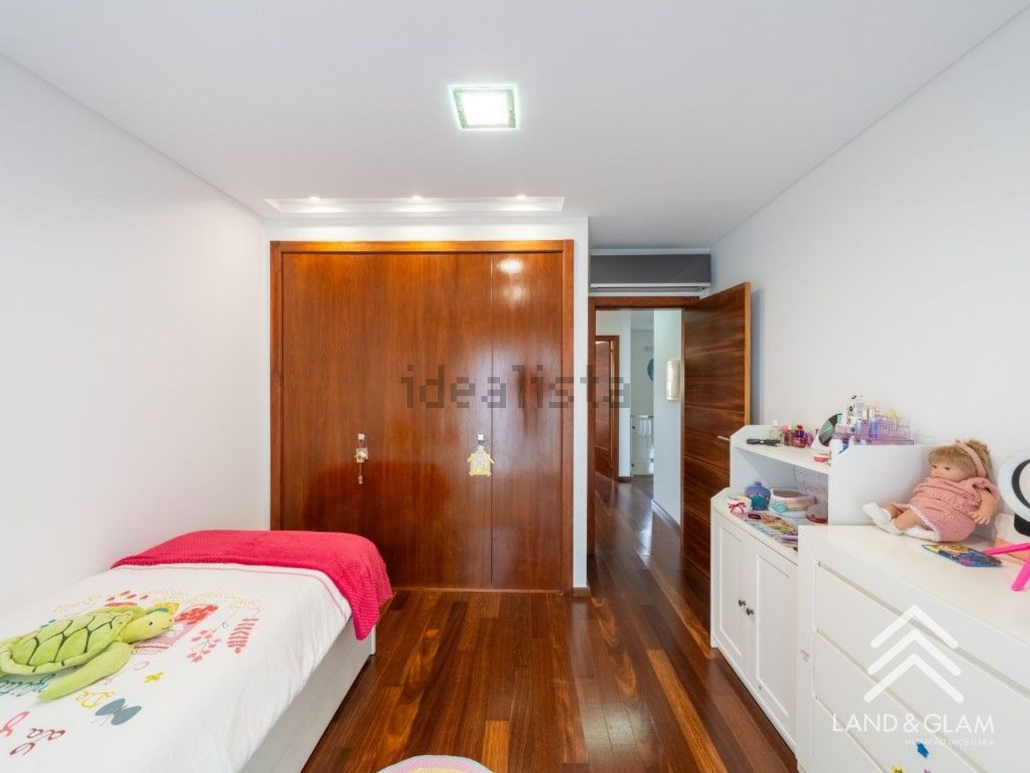 小楼房或独栋别墅出售在Rua das Helenas, 10 - 卧室