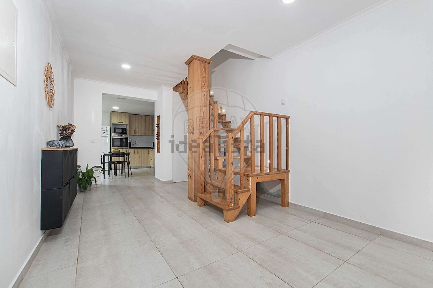 小楼房或独栋别墅出售在Ventosa - 详情