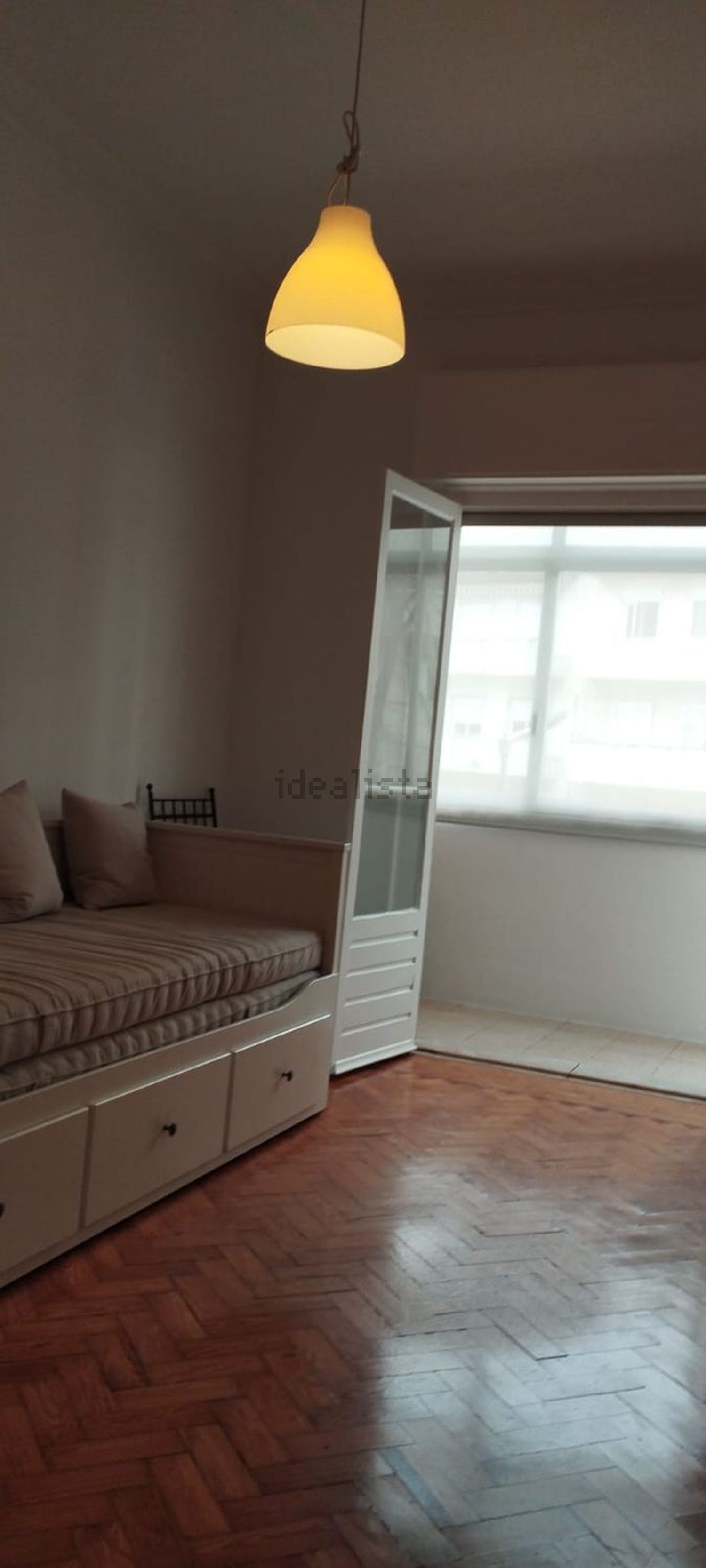 出租公寓 t2在Rua Engenheiro Quartin Graça, 27 - 卧室