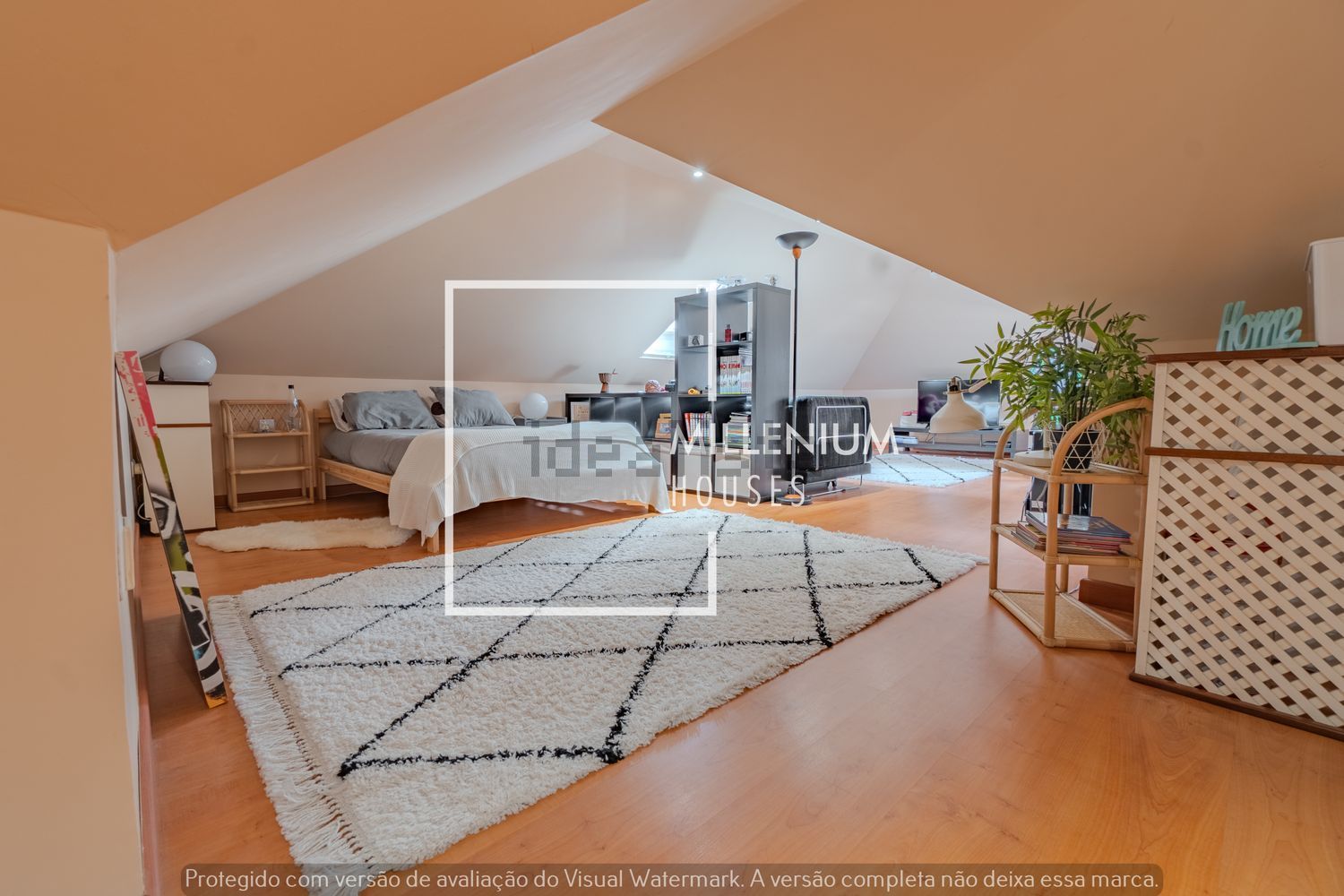 小楼房或独栋别墅出售在Rua do Moinho, 2 - 单人公寓