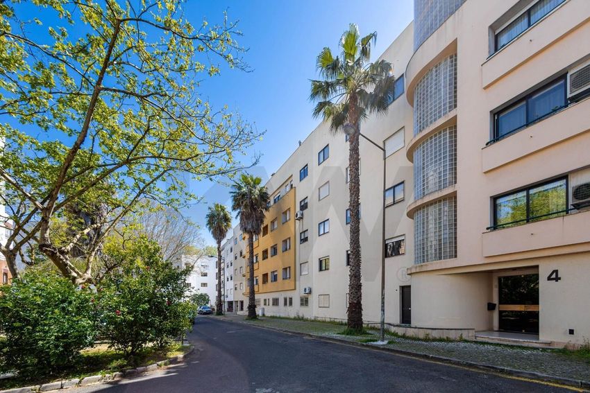 出租公寓 t3在Rua Professor Mark Athias, 1 b 1c, Nº