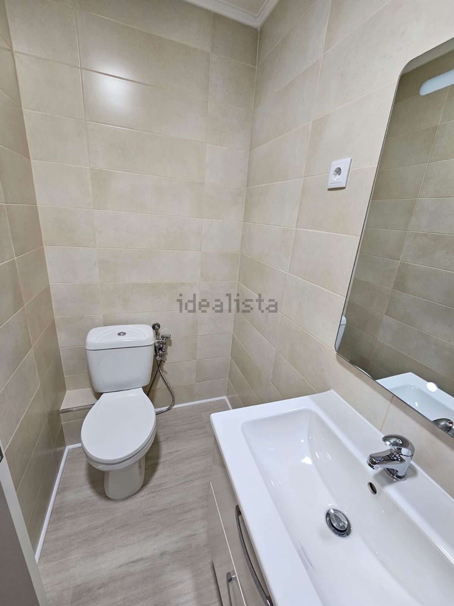 出租房间在Rua Bordalo Pinheiro, 27 - 卫生间