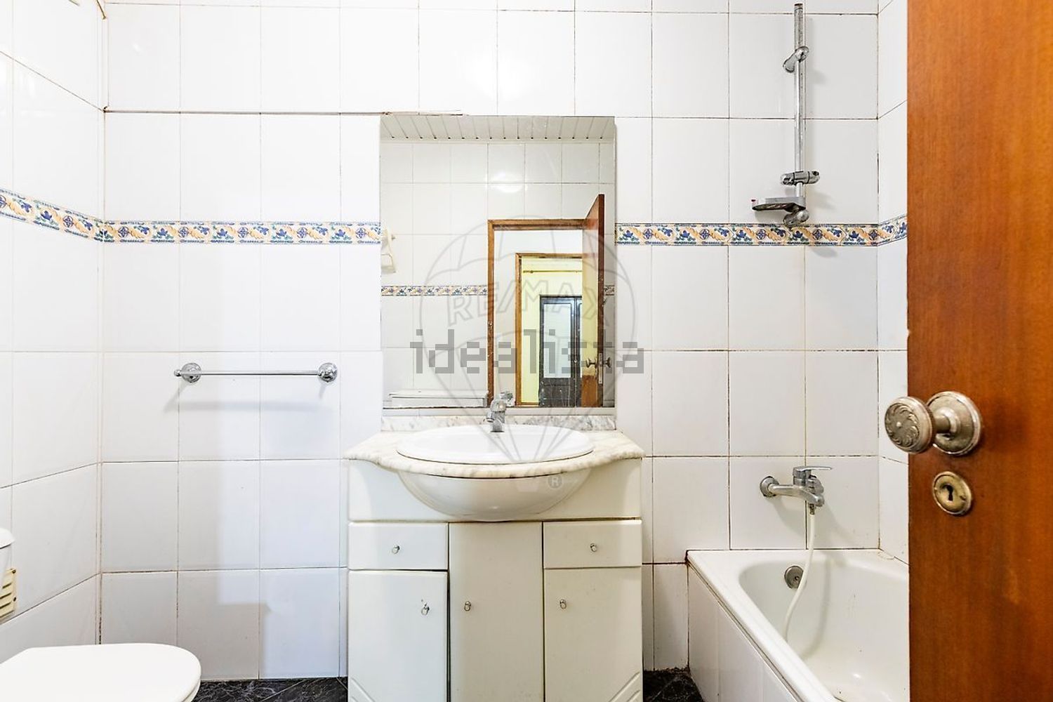 公寓 t2出售在Rua Mariano Vicente - 卫生间