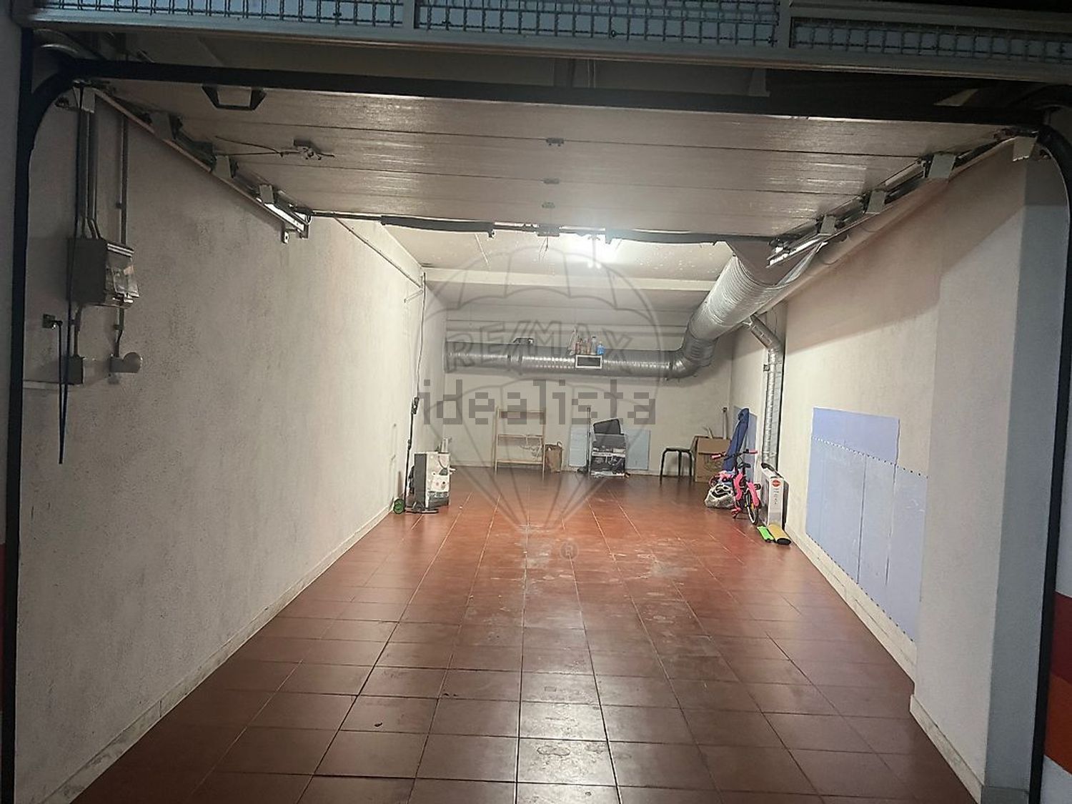 公寓 t3出售在Póvoa de Santo Adrião e Olival Basto - 停车位