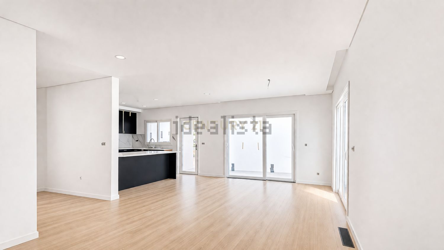 小楼房或独栋别墅出售在Avenida 5 de Outubro, 432 - 厨房