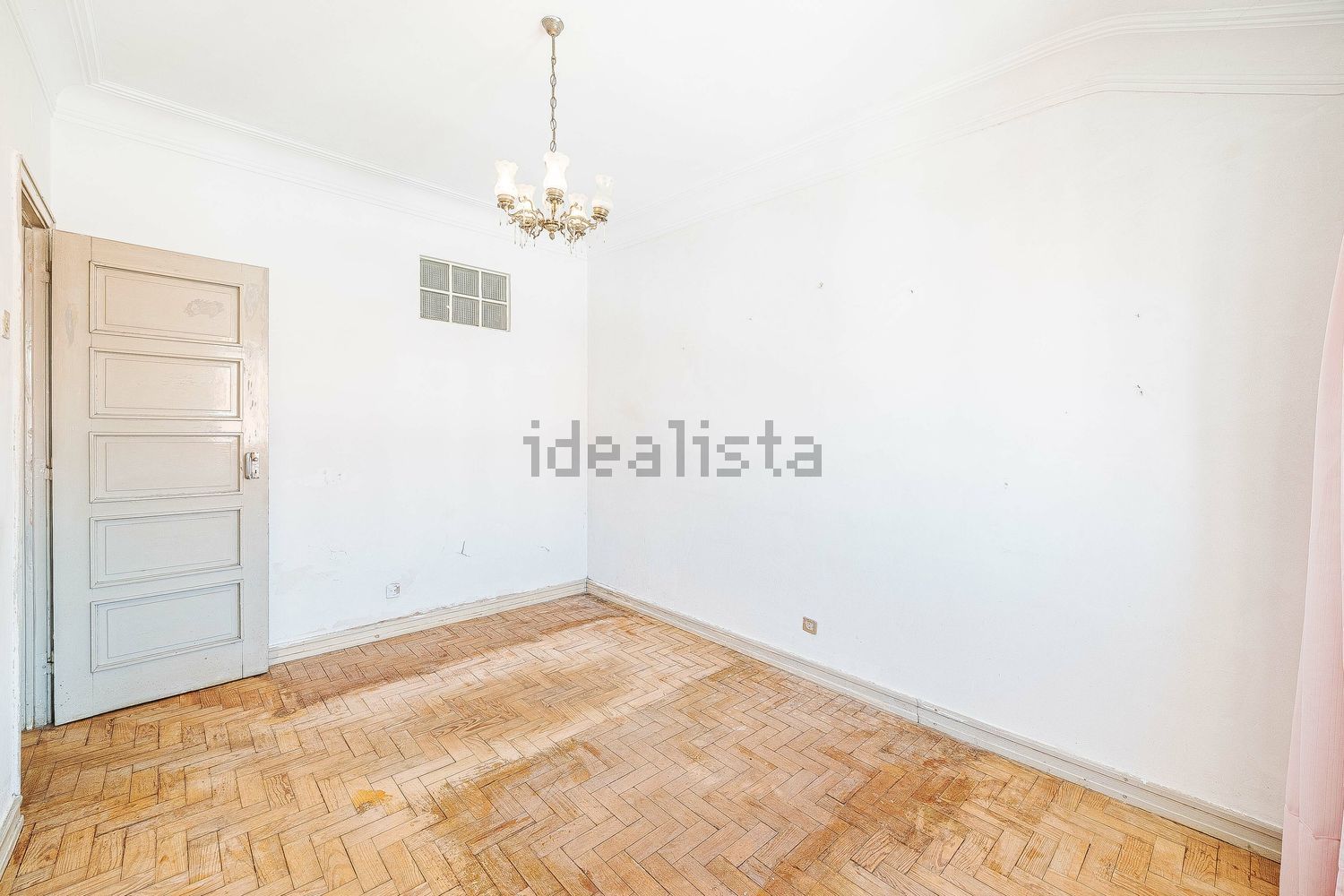 公寓 t2出售在Rua do Sol à Graça - 卧室