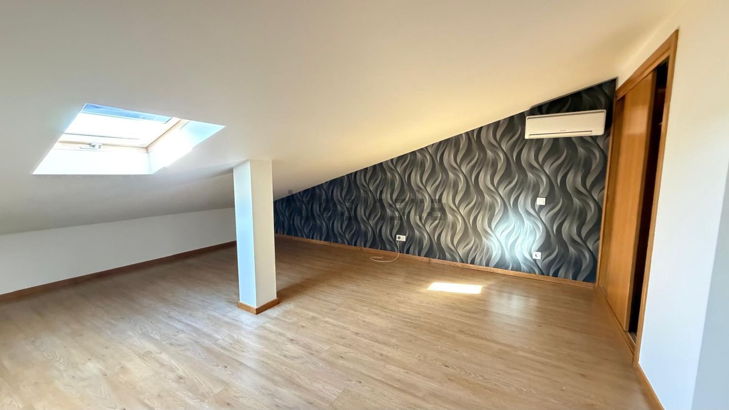 出租复式公寓在Rua Pompilio Silvestre, 15 - 居住