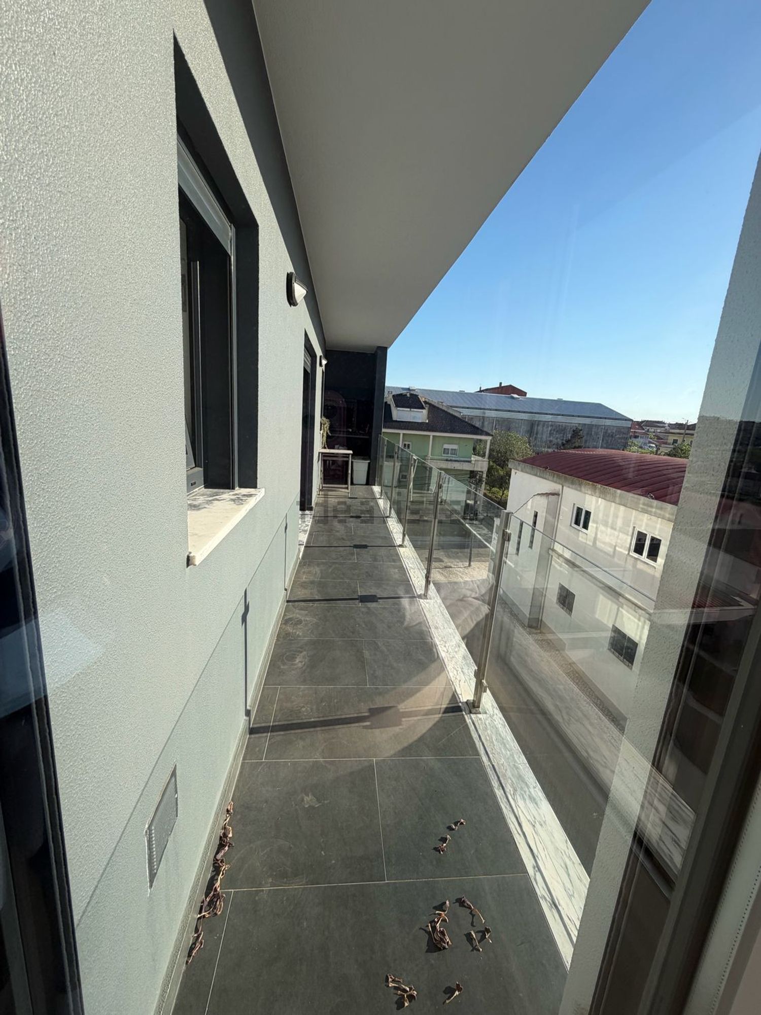 公寓 t3出售在Rua de Milão, 28 - 阳台