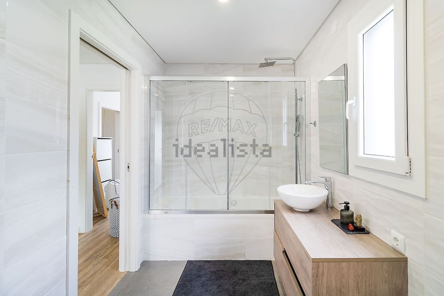 出租小楼房或独栋别墅在Rua 12 - 卫生间