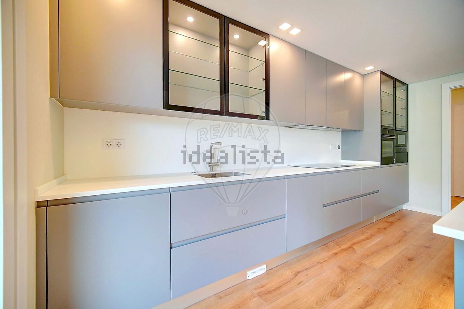 出租公寓 t2在Rua José Leiria Fernandes - 厨房