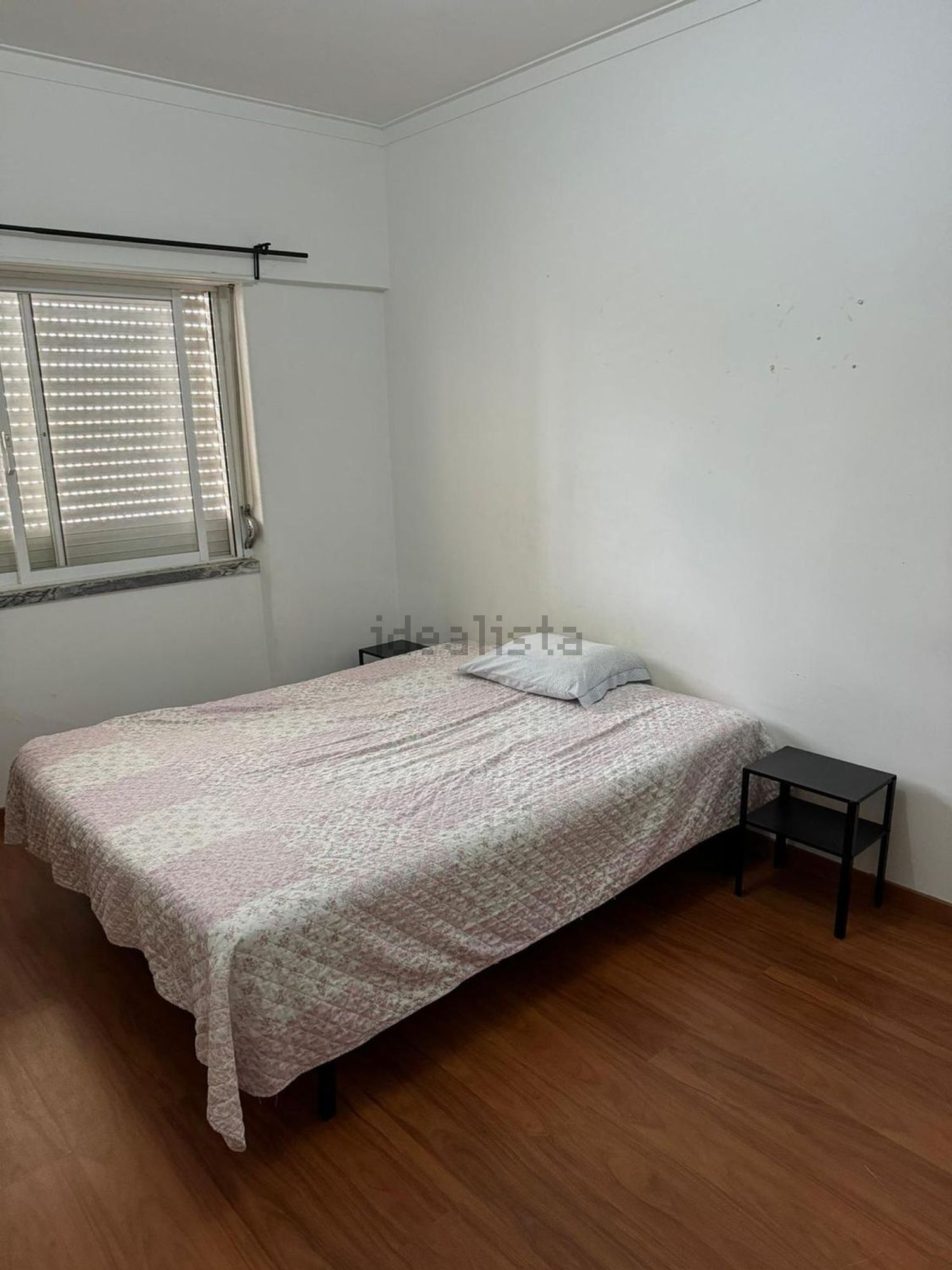 出租房间在Rua Actor António da Silva, 5 - 卧室