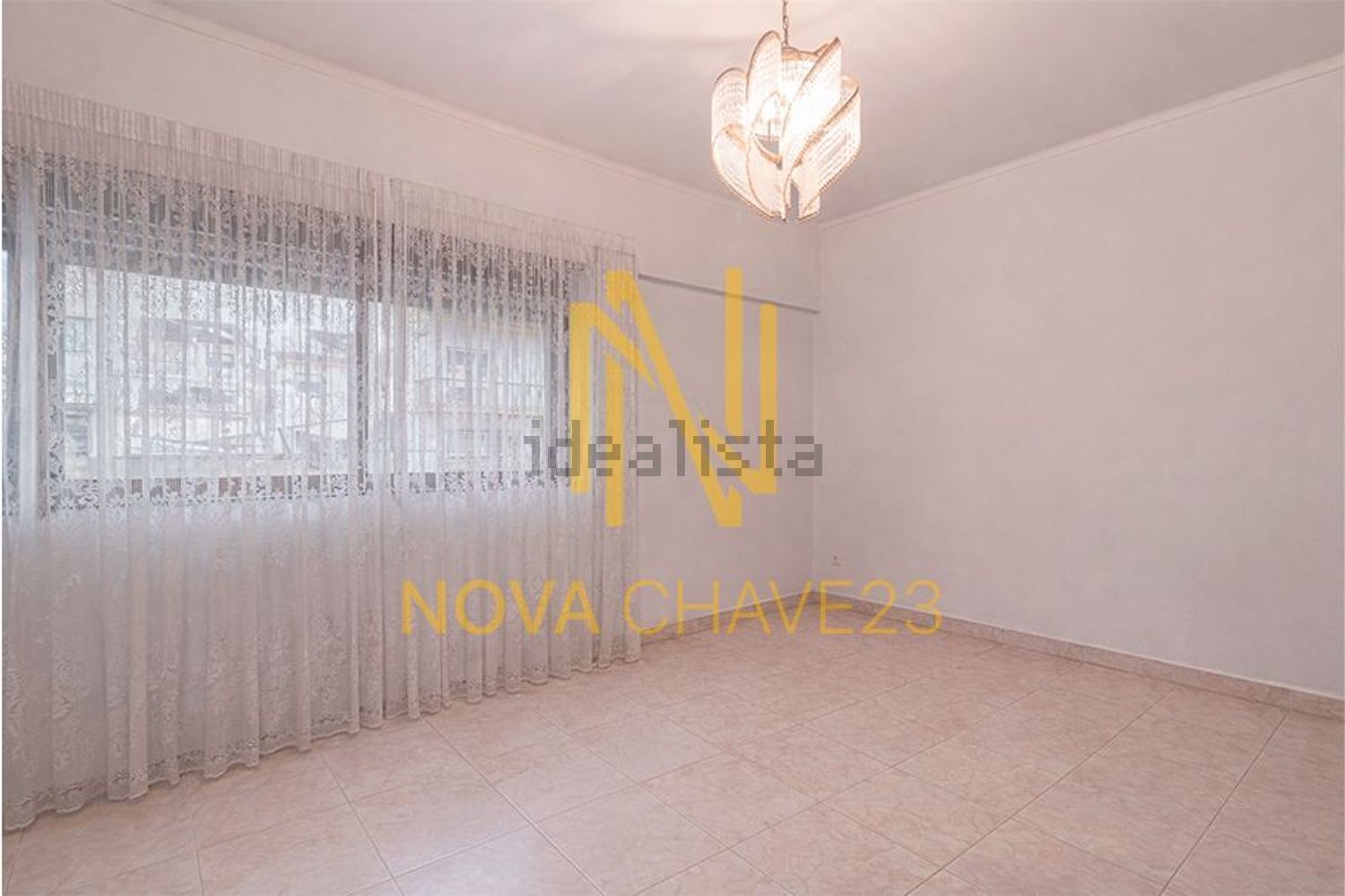 公寓 t2出售在Rua Camilo Castelo Branco - 卧室