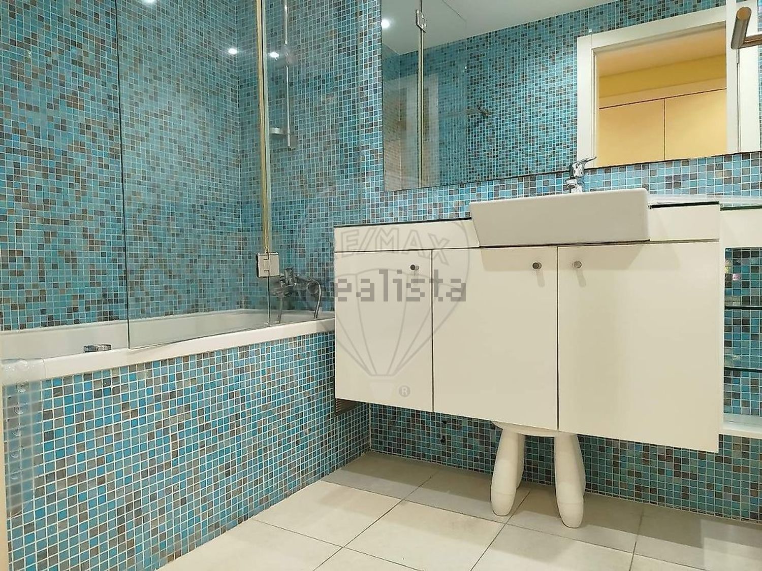 出租公寓 t1在Rua Miguel Torga - 卫生间