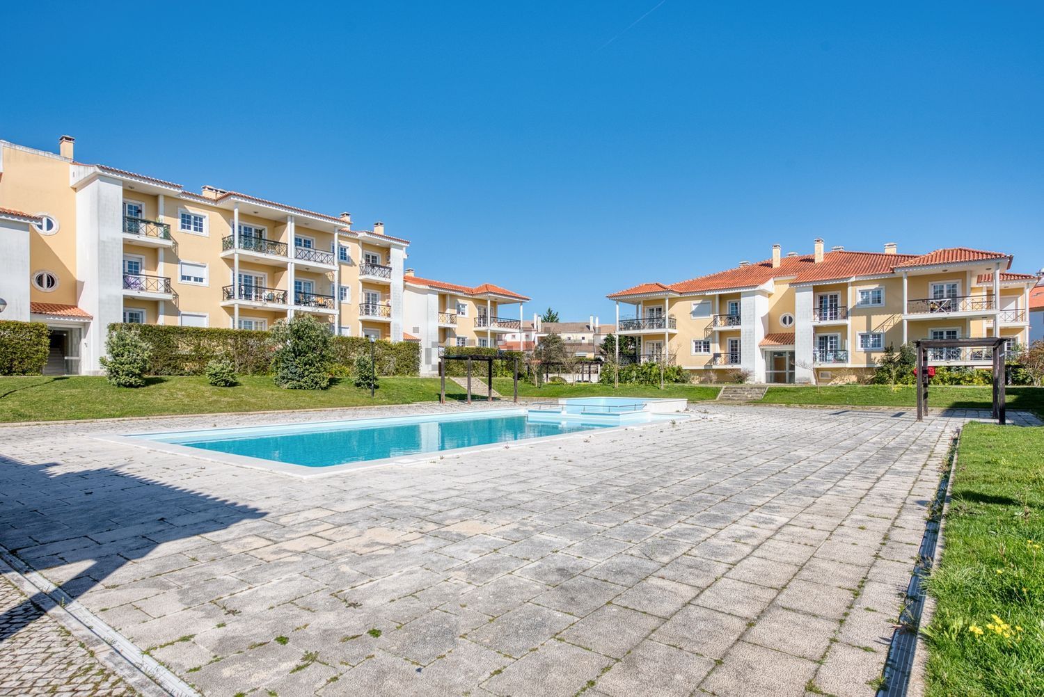 出租公寓 t3在Beloura - Penha Longa - 游泳池