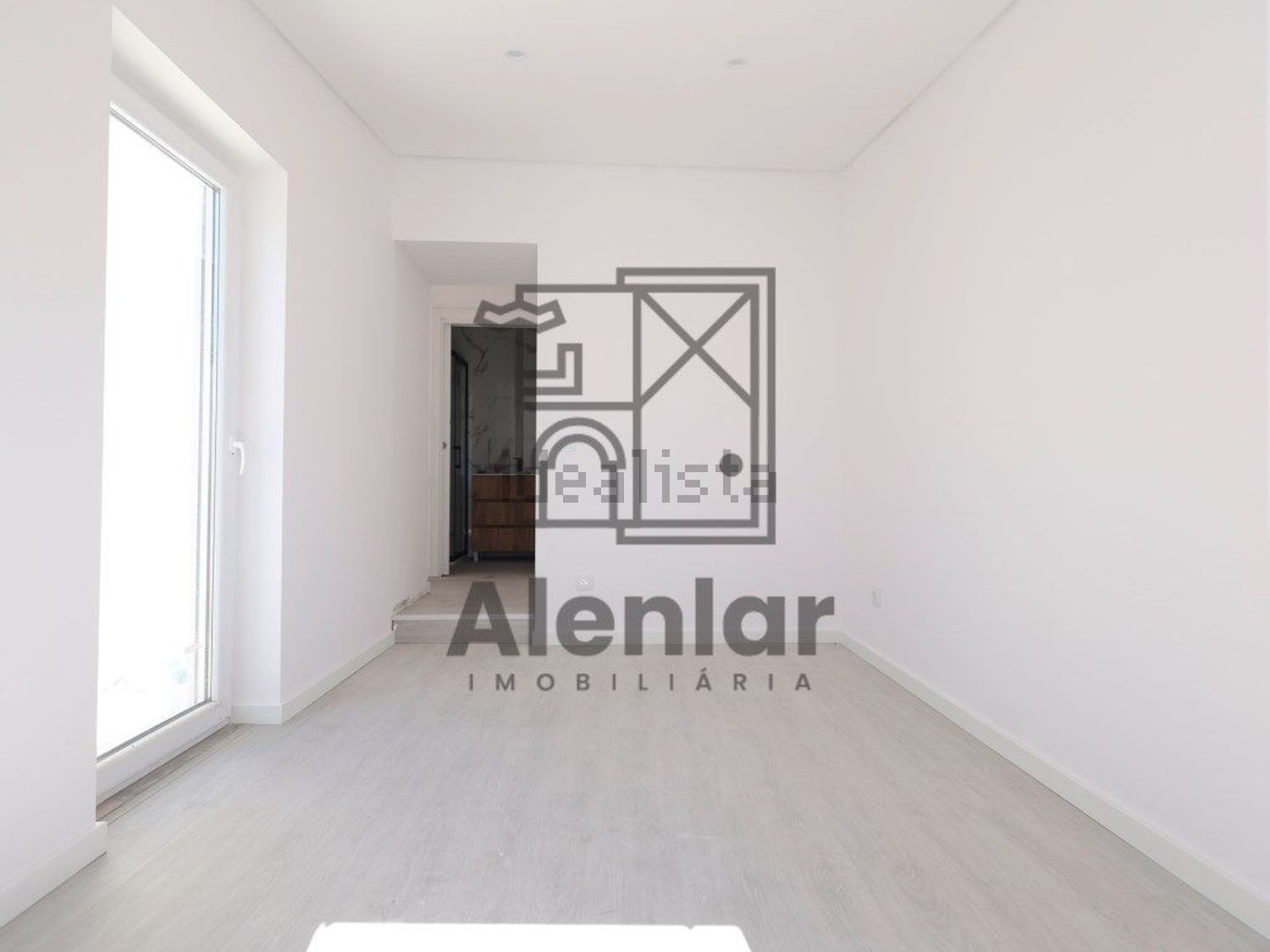 小楼房或独栋别墅出售在Ventosa - 照片