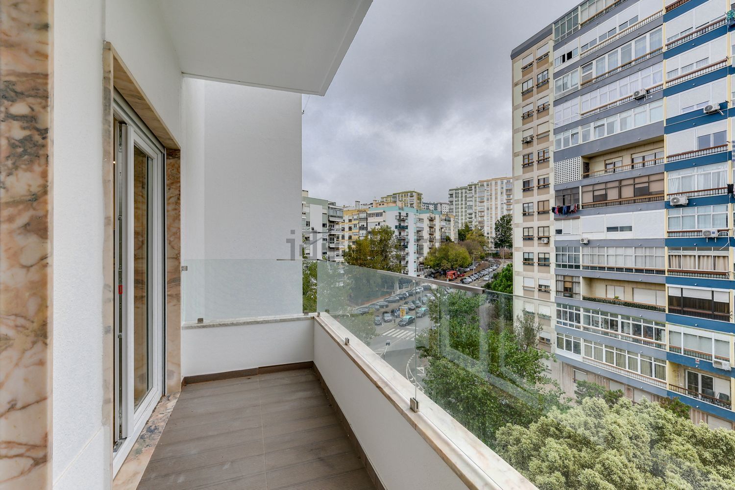 出租公寓 t4在Rua João das Regras, 35 - 阳台