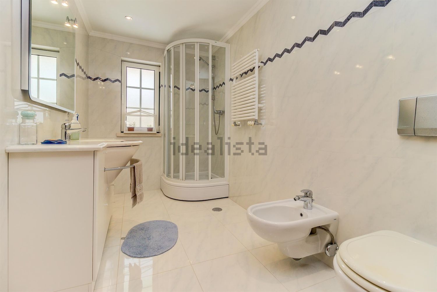 小楼房或独栋别墅出售在Rua do Mosqueiro, 19 - 卫生间