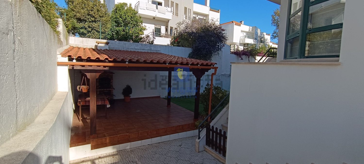 出租小楼房或别墅在Centro - 外立面