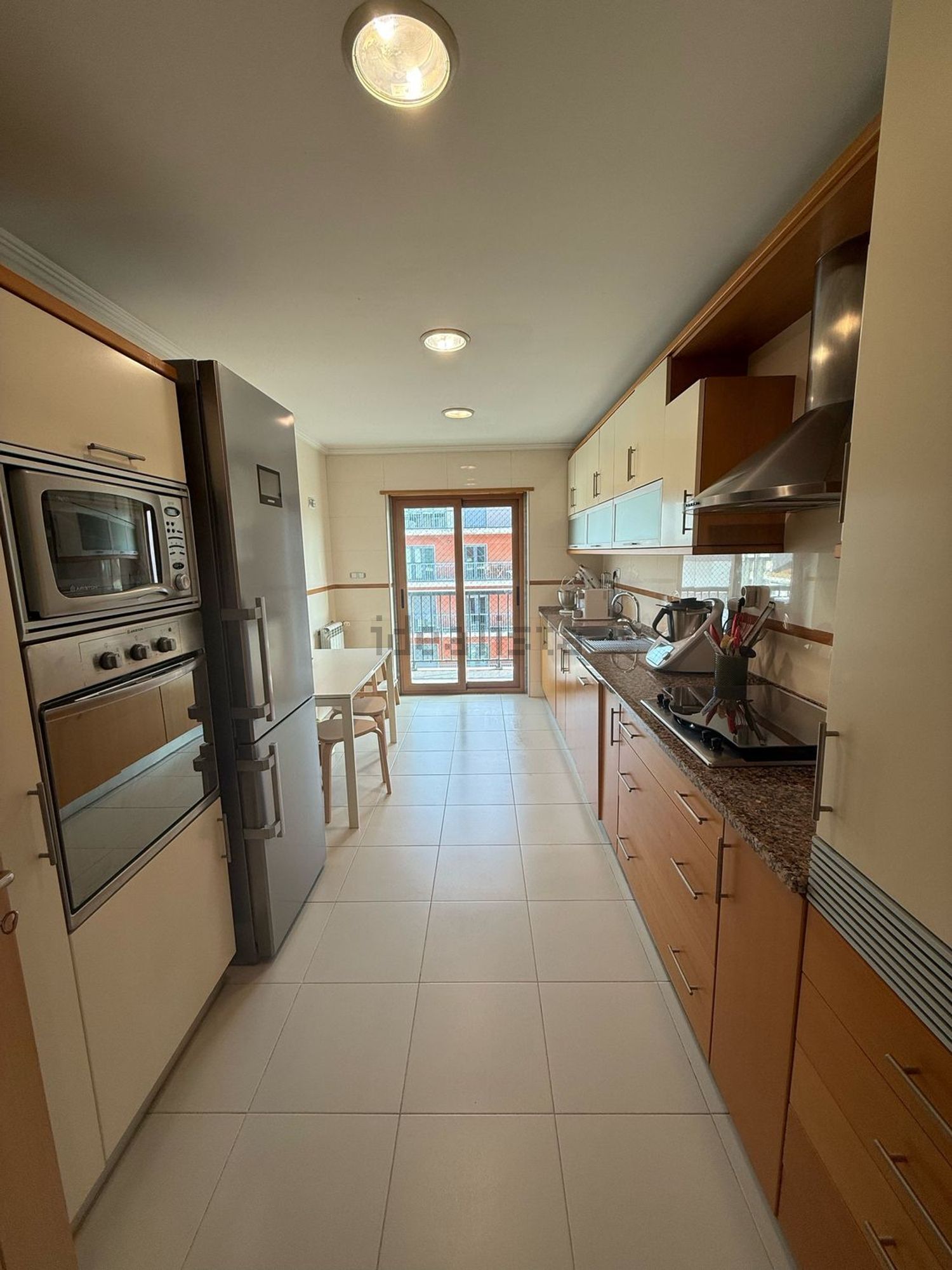 公寓 t2出售在Rua Henrique Manuel Ginja Cardoso, 1 b - 厨房