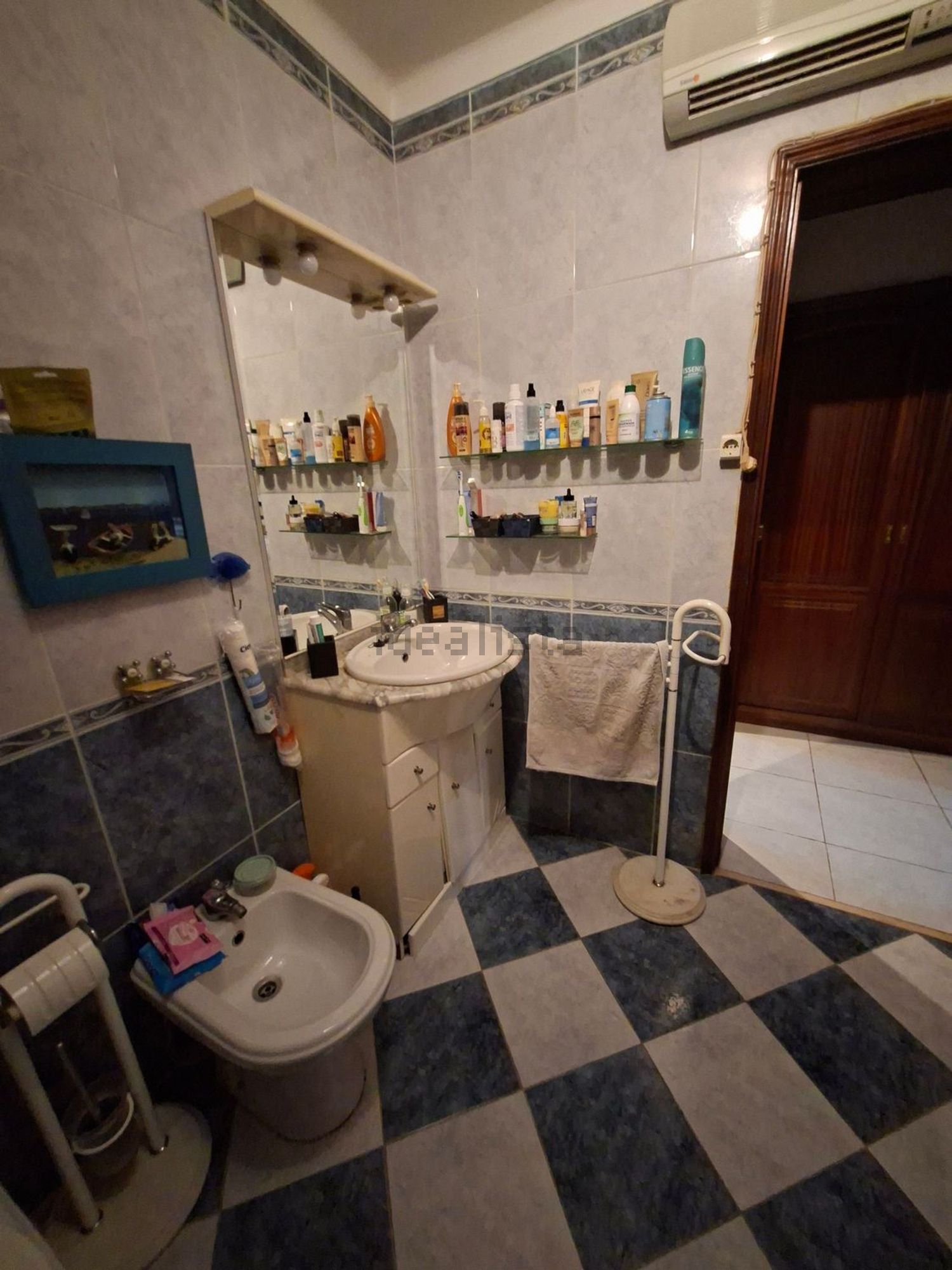 出租房间在Rua Doutor Francisco Sá Carneiro, 10 - 卫生间