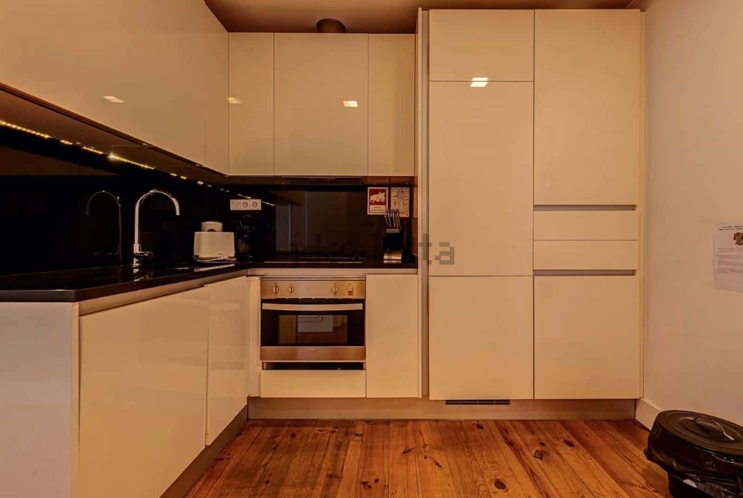 出租公寓 t1在Rua de São Paulo, 55 - 厨房