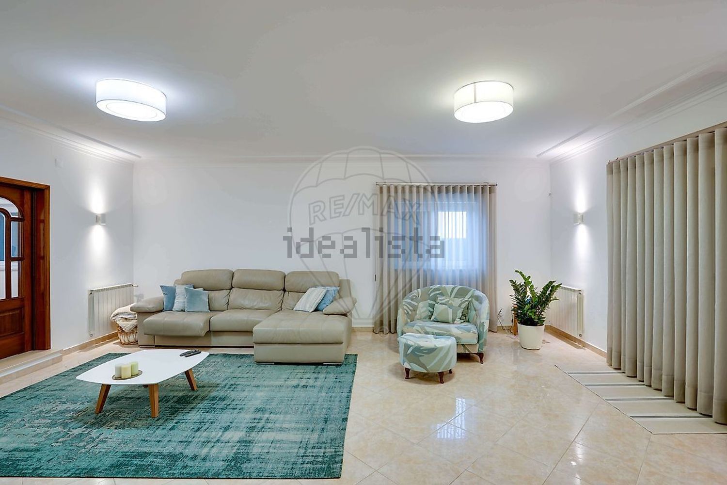 小楼房或独栋别墅出售在Rua Alberto Nobre Gusmão Martins Caro - 客厅