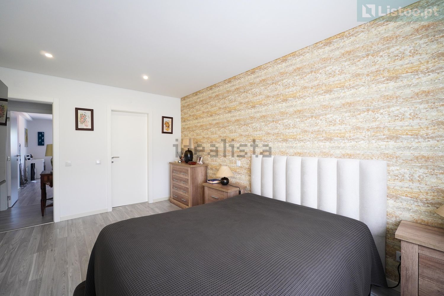 公寓 t3出售在Rua da Urmeirada - 卧室