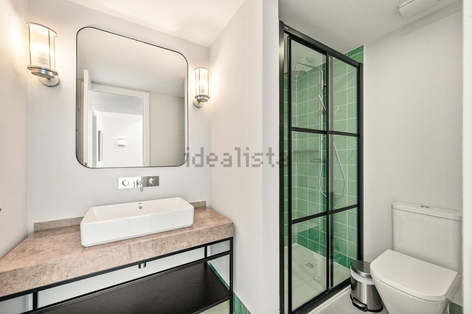 公寓 t3出售在Rua Isabel Arsénio - 卫生间