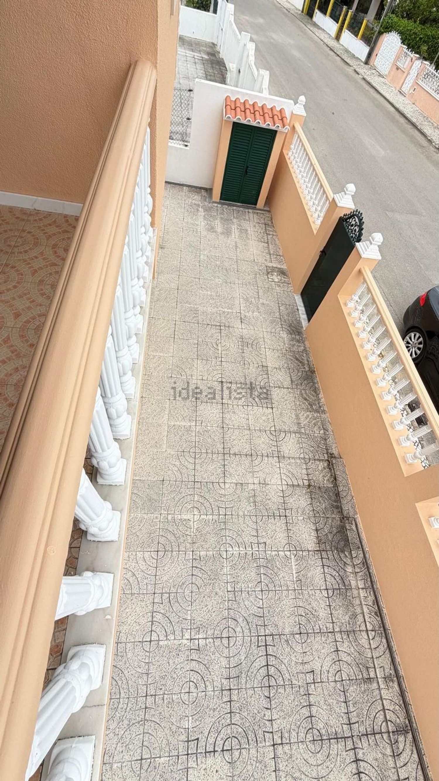 小楼房或独栋别墅出售在Quinta de Asseca - Padre Nabeto - 阳台