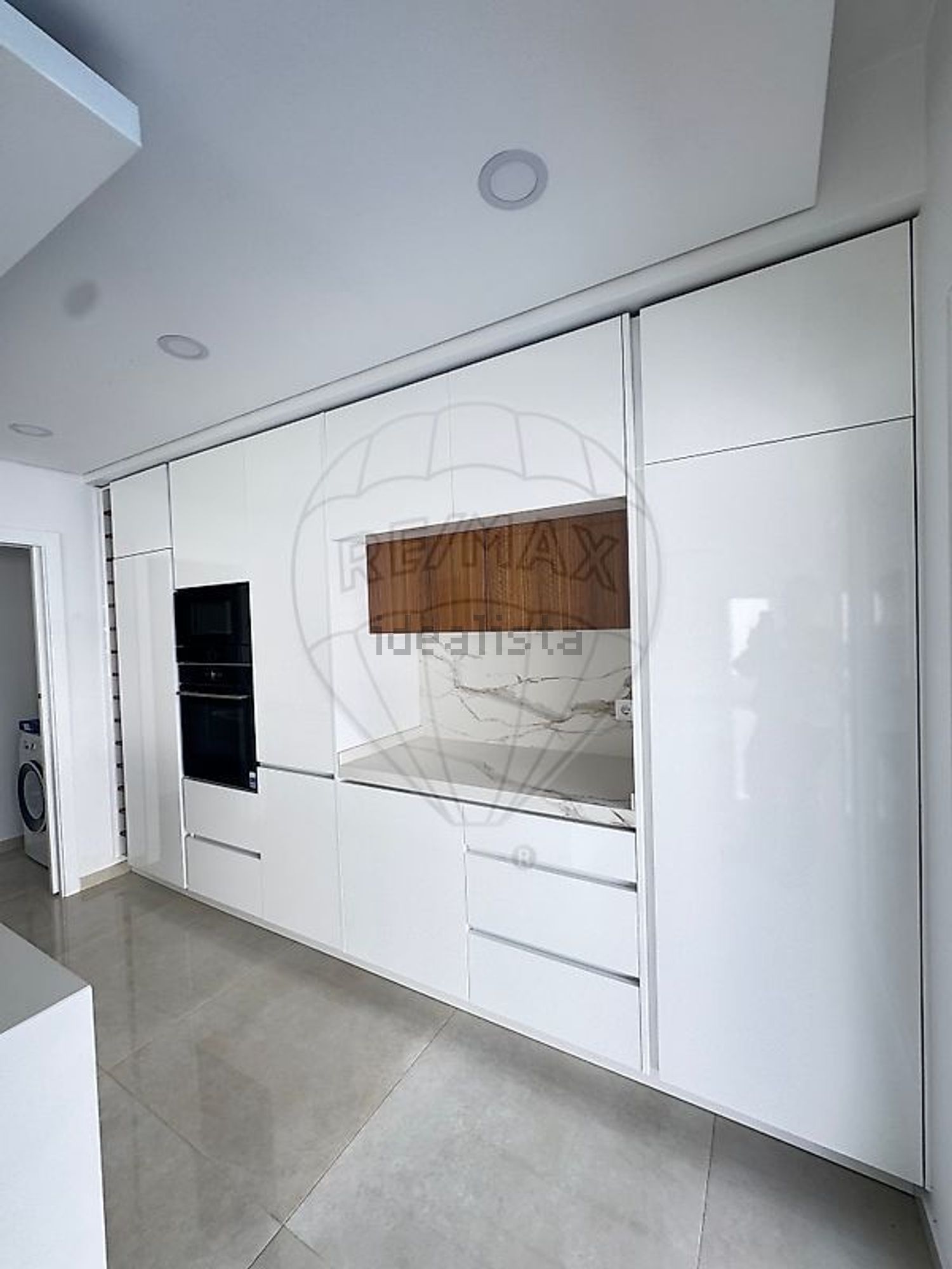 小楼房或独栋别墅出售在Alameda Miguel Torga - 厨房