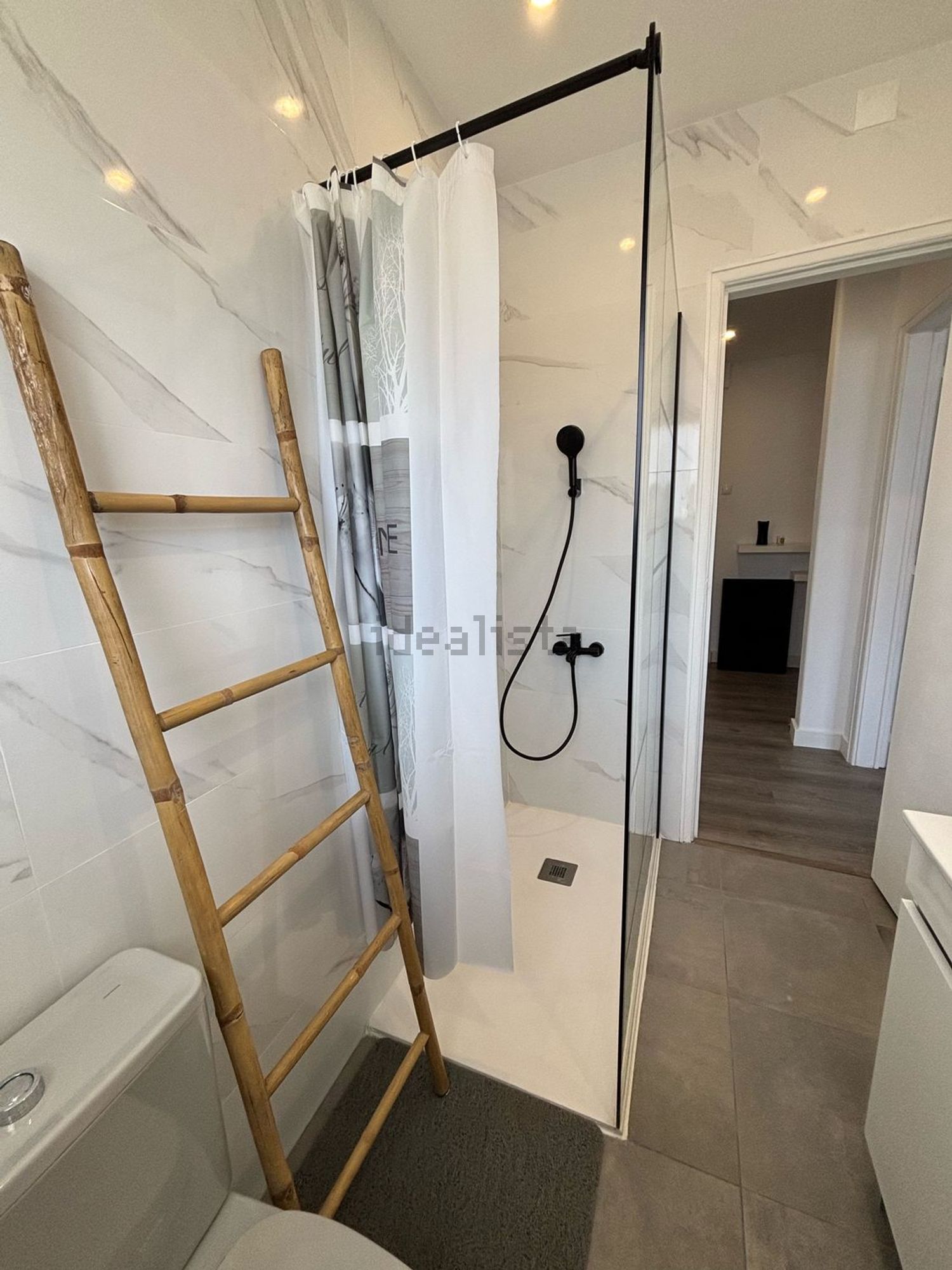 出租公寓 t2在Praceta Goa, 5 - 卫生间