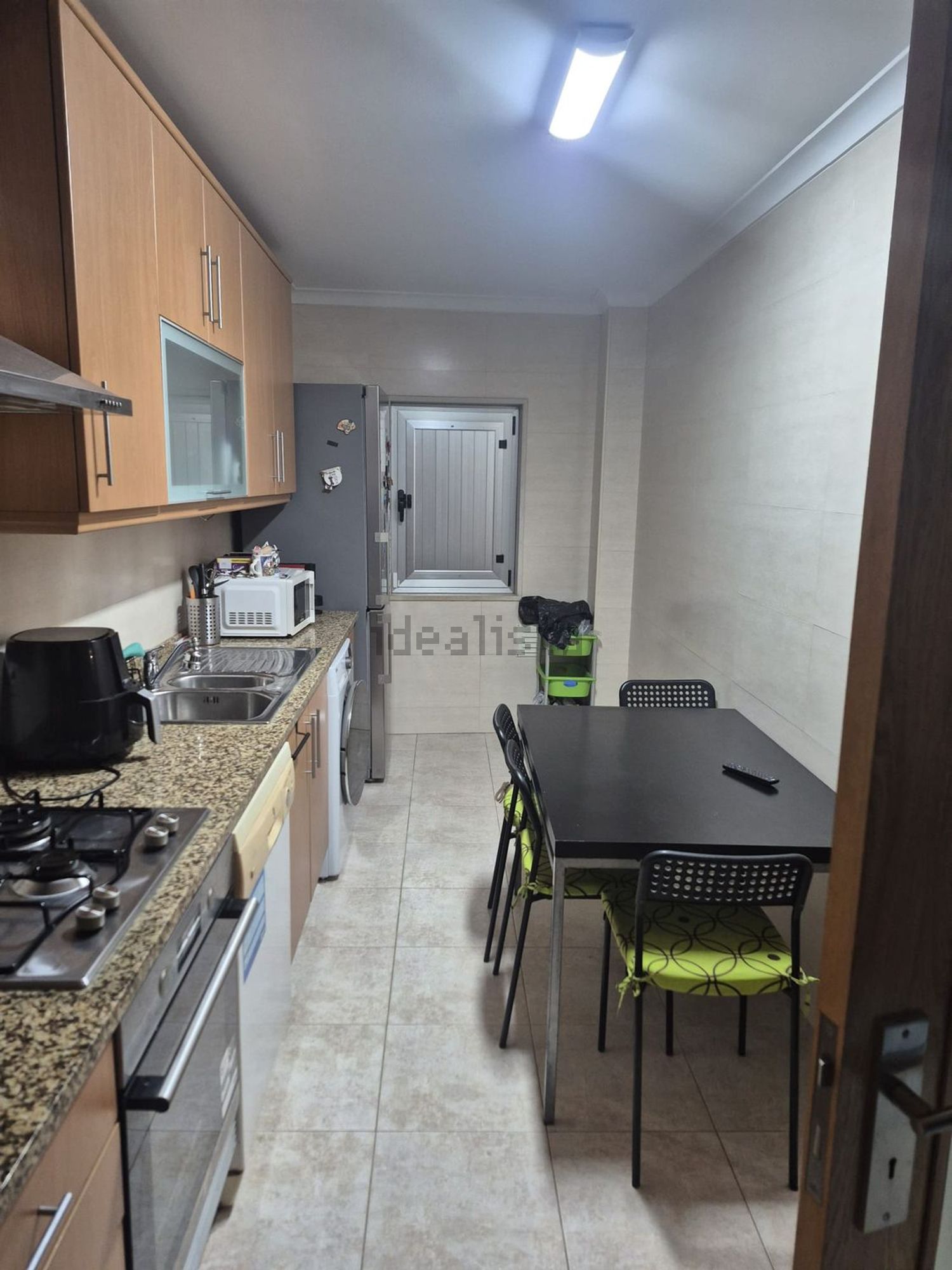 公寓 t2出售在Rua Arnaldo Cortiço - 厨房