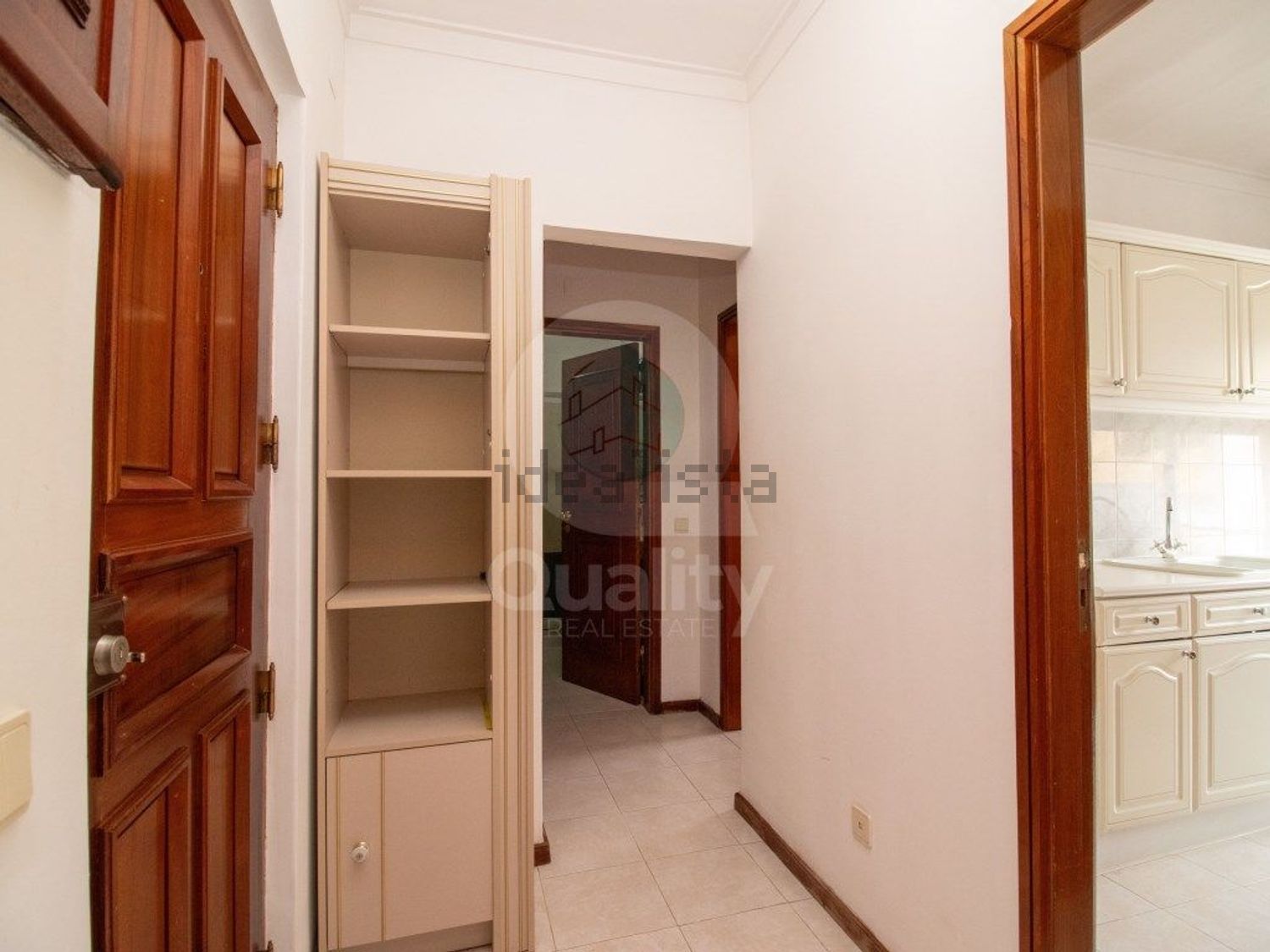 公寓 t1出售在Rua Francisco Miguel - 试衣间