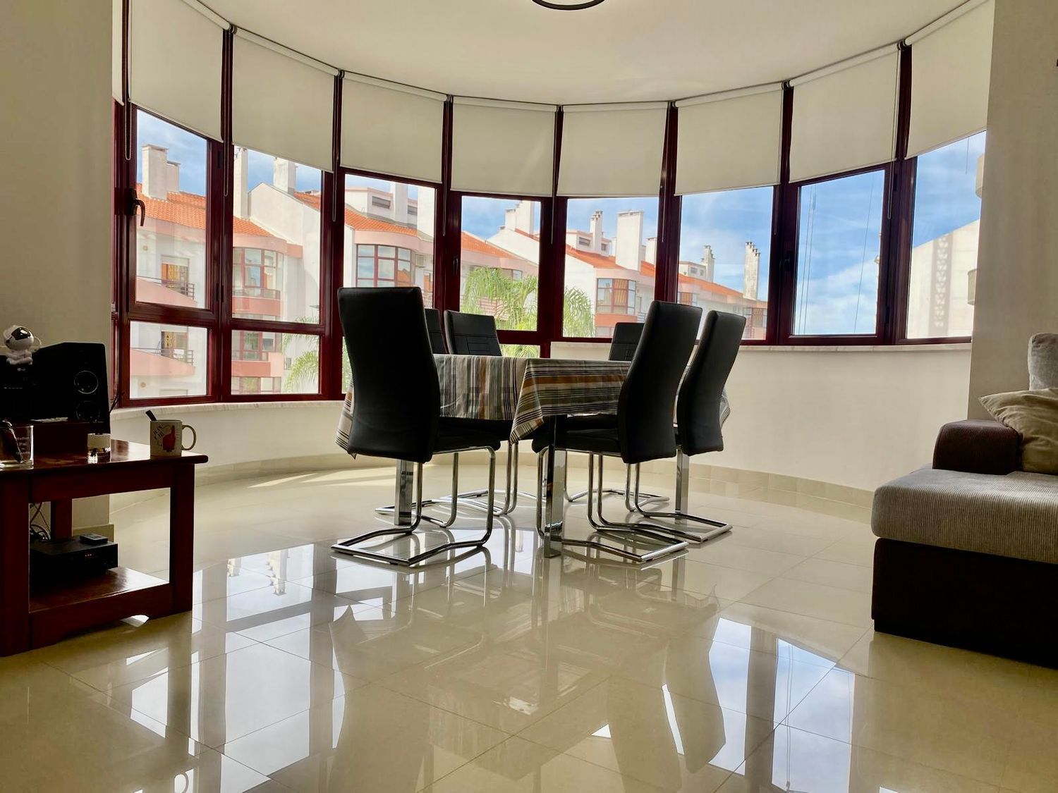 出租公寓 t3在Rua Rui Luis Gomes, 90 - 客厅