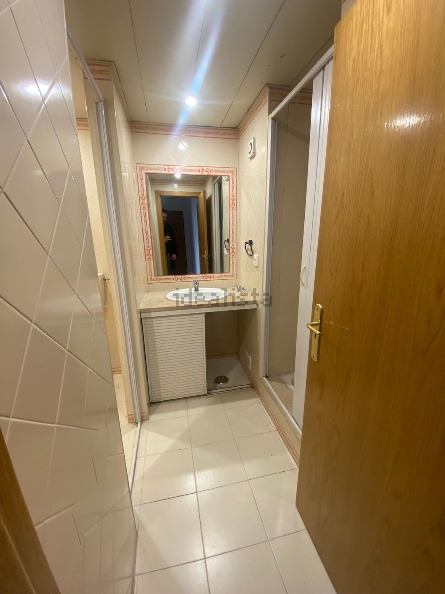 出租公寓 t2在Praceta António Andrade, 15 - 卫生间