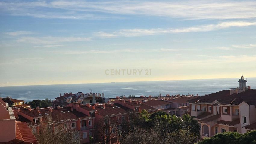 复式公寓出售在Costa da Guia