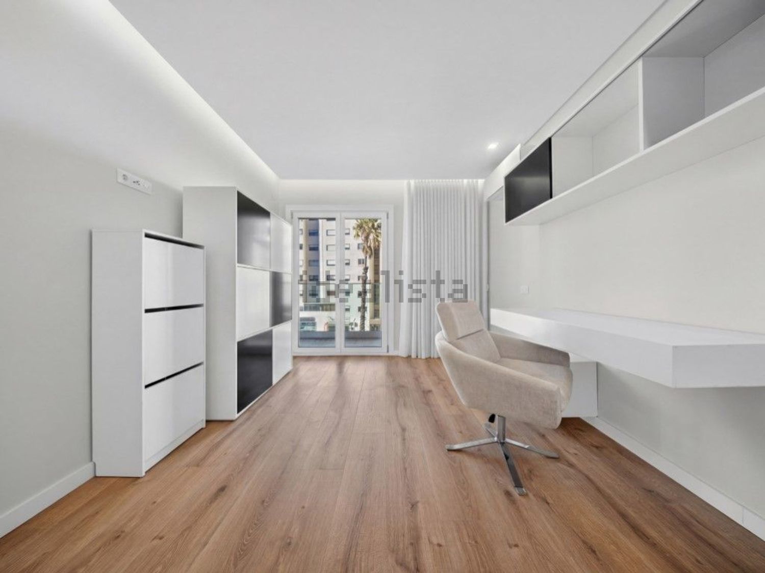 公寓 t4出售在Avenida Descobertas - 卧室