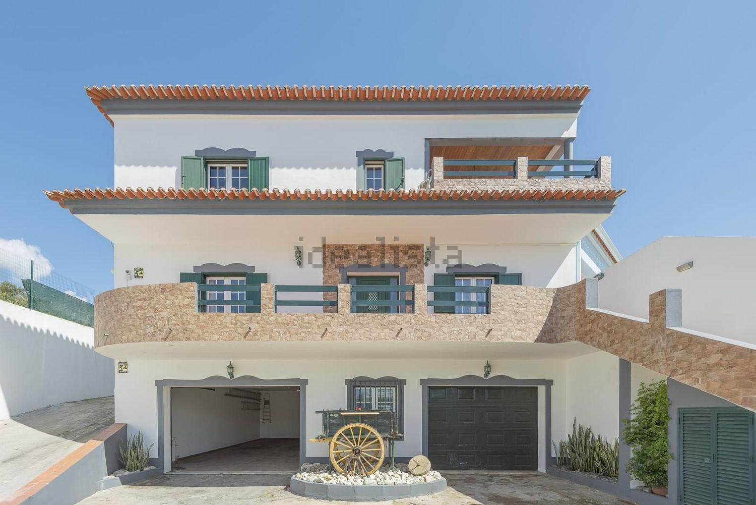 小楼房或独栋别墅出售在Avenida dos Clérigos - 外立面