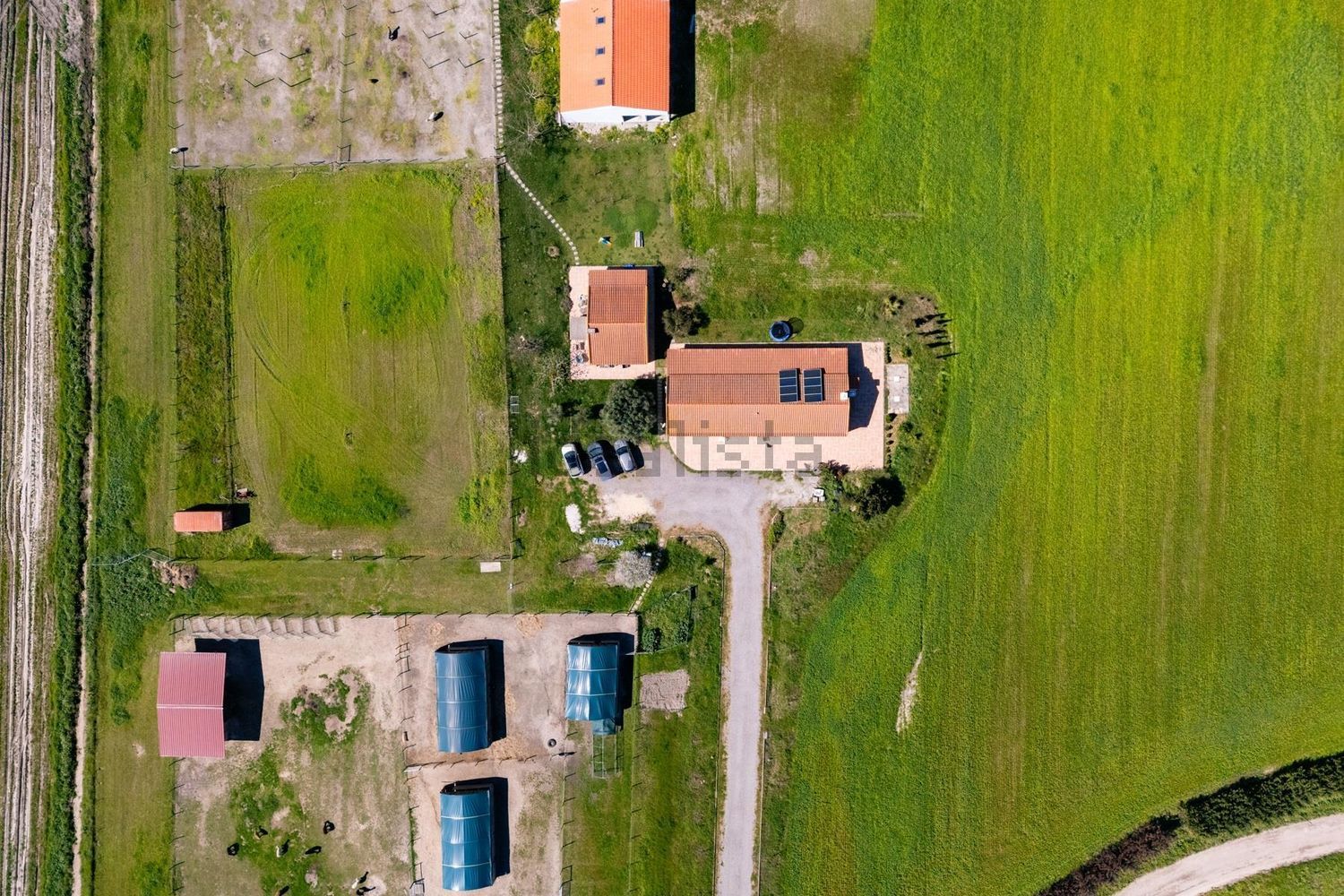 农庄出售在Estrada Vale Porrim s/n - 照片