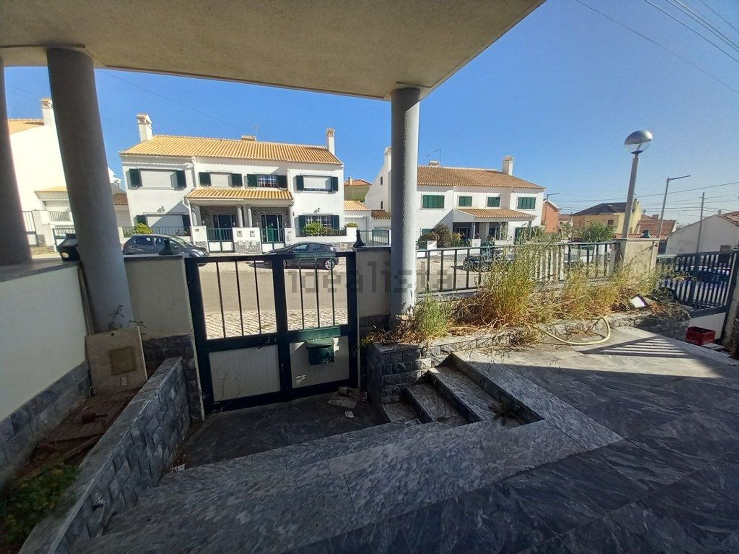 小楼房或独栋别墅出售在Rua do Cerrado das Tramagueiras - 详情