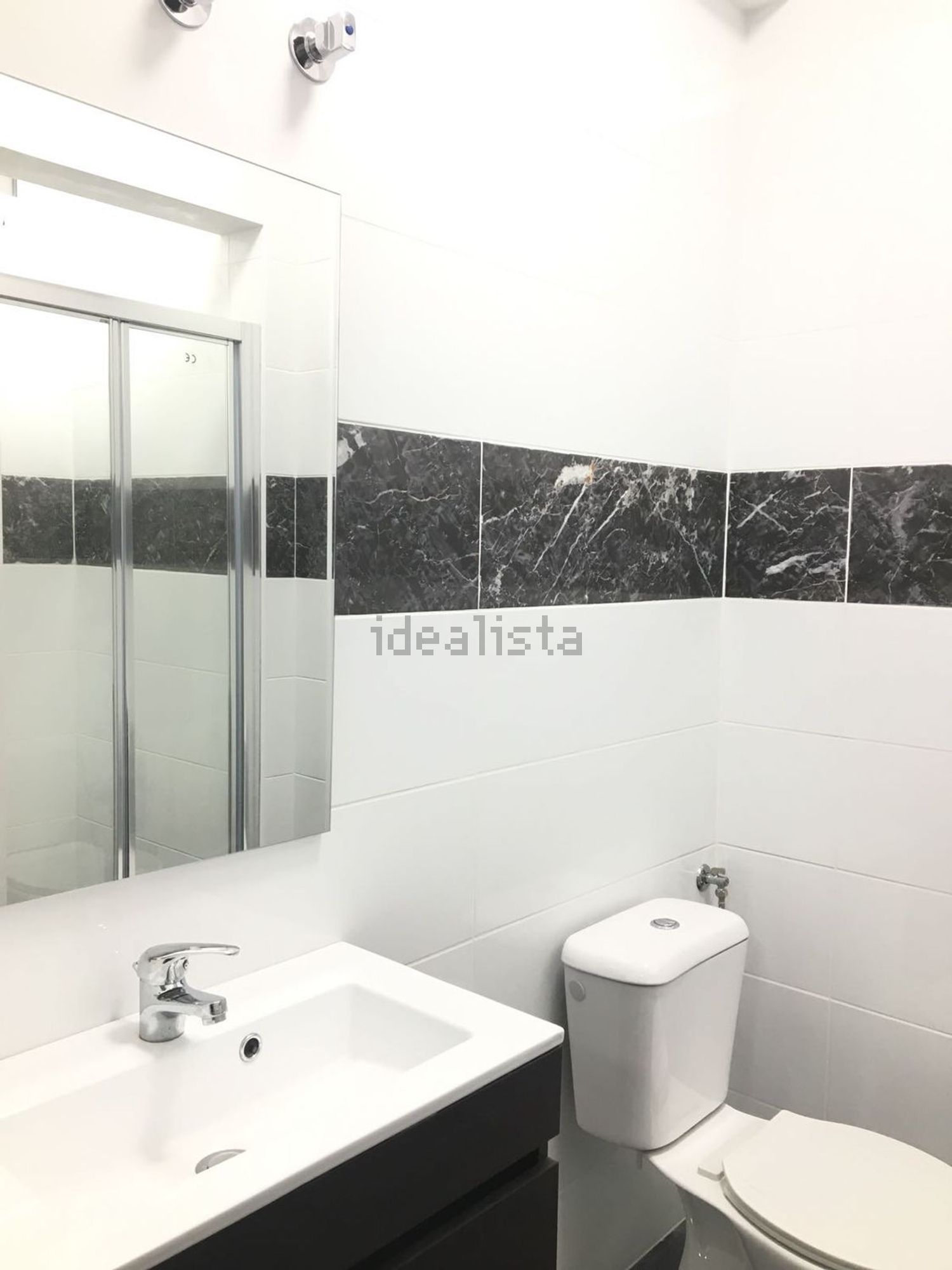 出租房间在Rua Timor, 144 - 卫生间