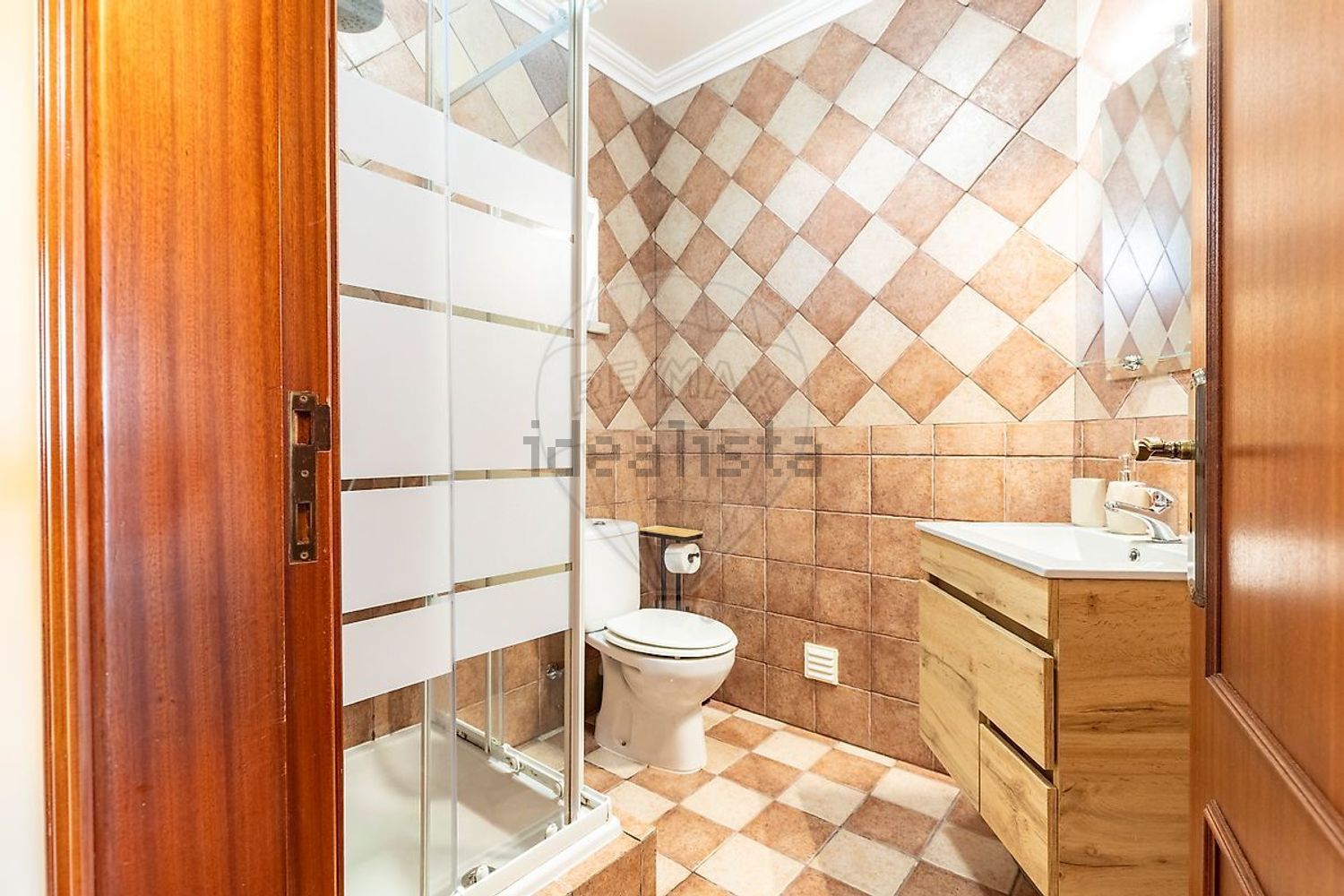 小楼房或独栋别墅出售在Rua da Engenheira - 卫生间